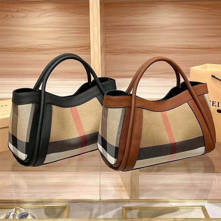 Luxury Lifestyle Handbags - Sac à langer de luxe mains